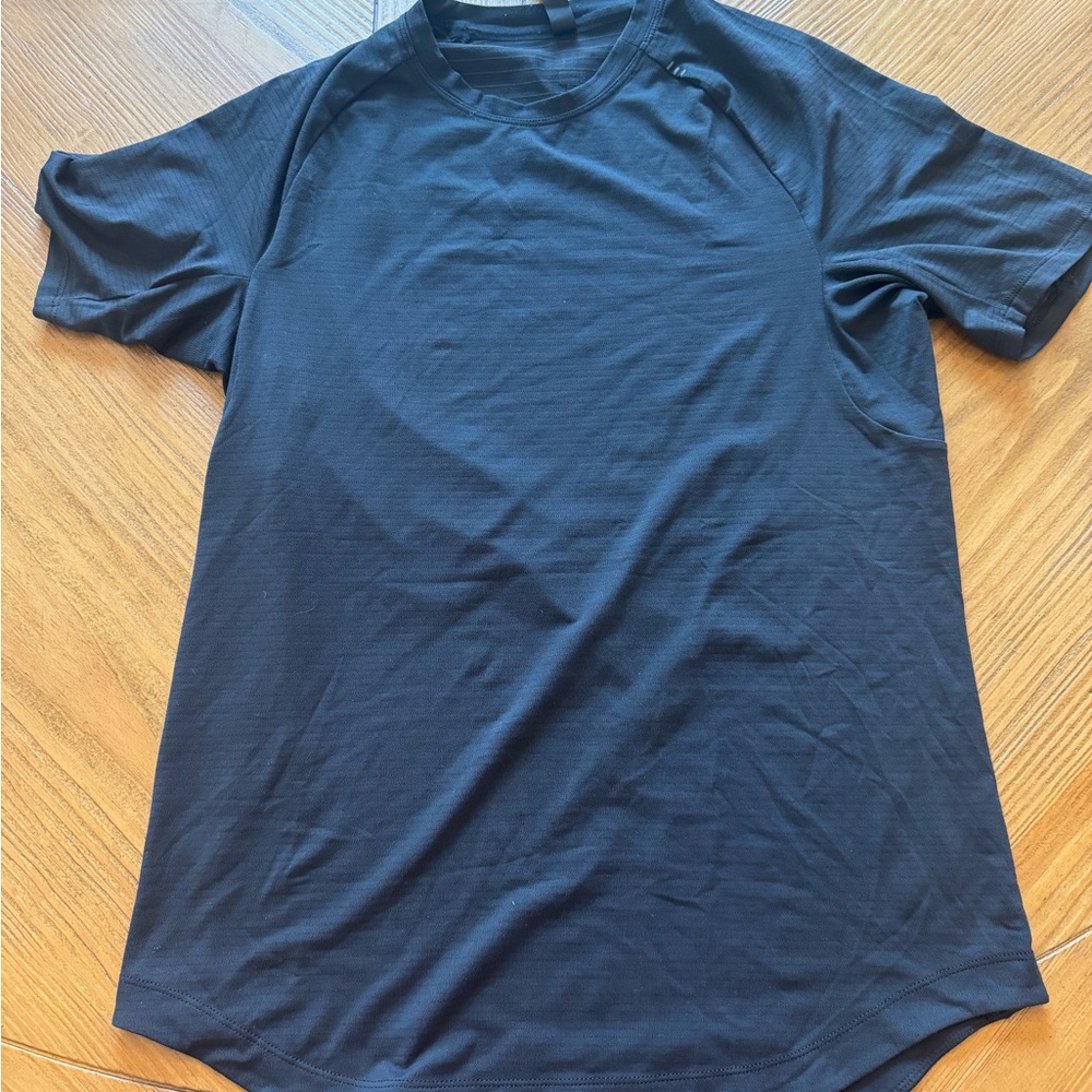 LULULEMON DRYSENSE T SHIRT BLACK S